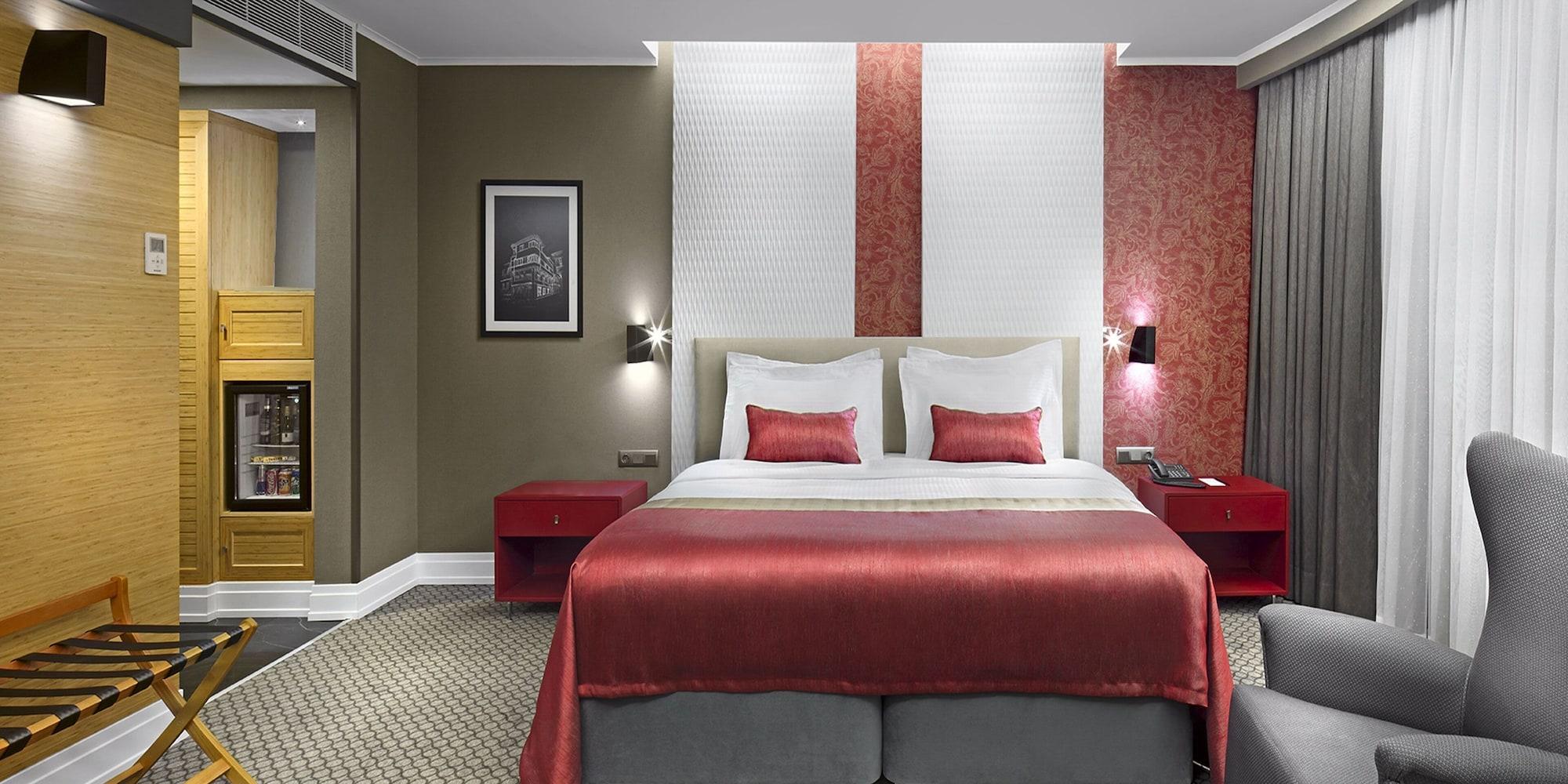 Ramada Plaza By Wyndham Eskisehir Exterior foto