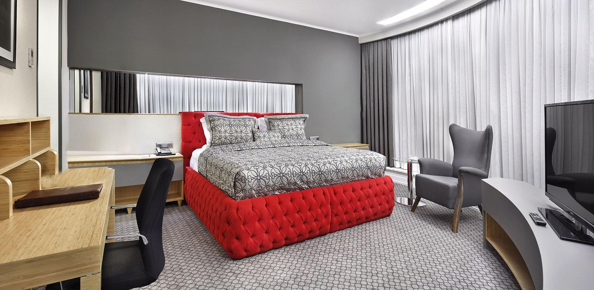 Ramada Plaza By Wyndham Eskisehir Exterior foto
