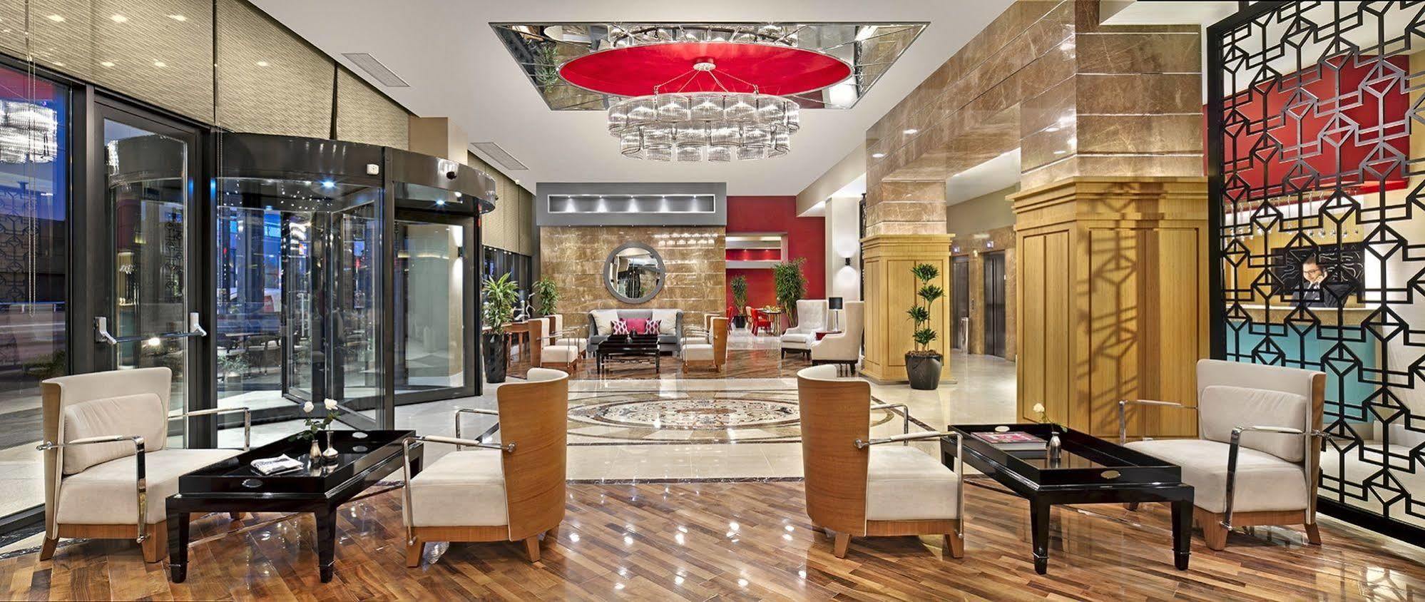 Ramada Plaza By Wyndham Eskisehir Exterior foto